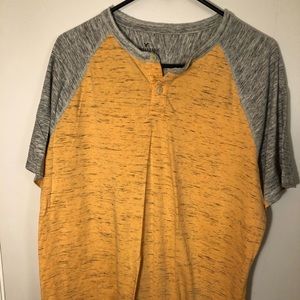 Men’s baseball t shirt